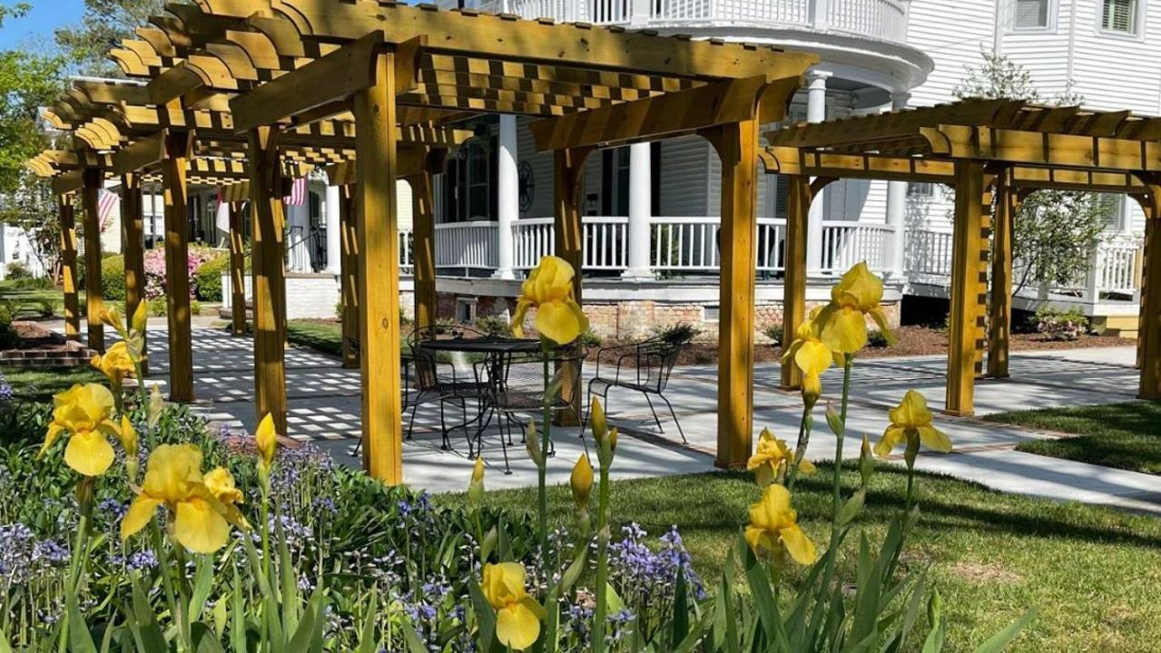 The Edenton Collection-The Granville Queen Inn Экстерьер фото