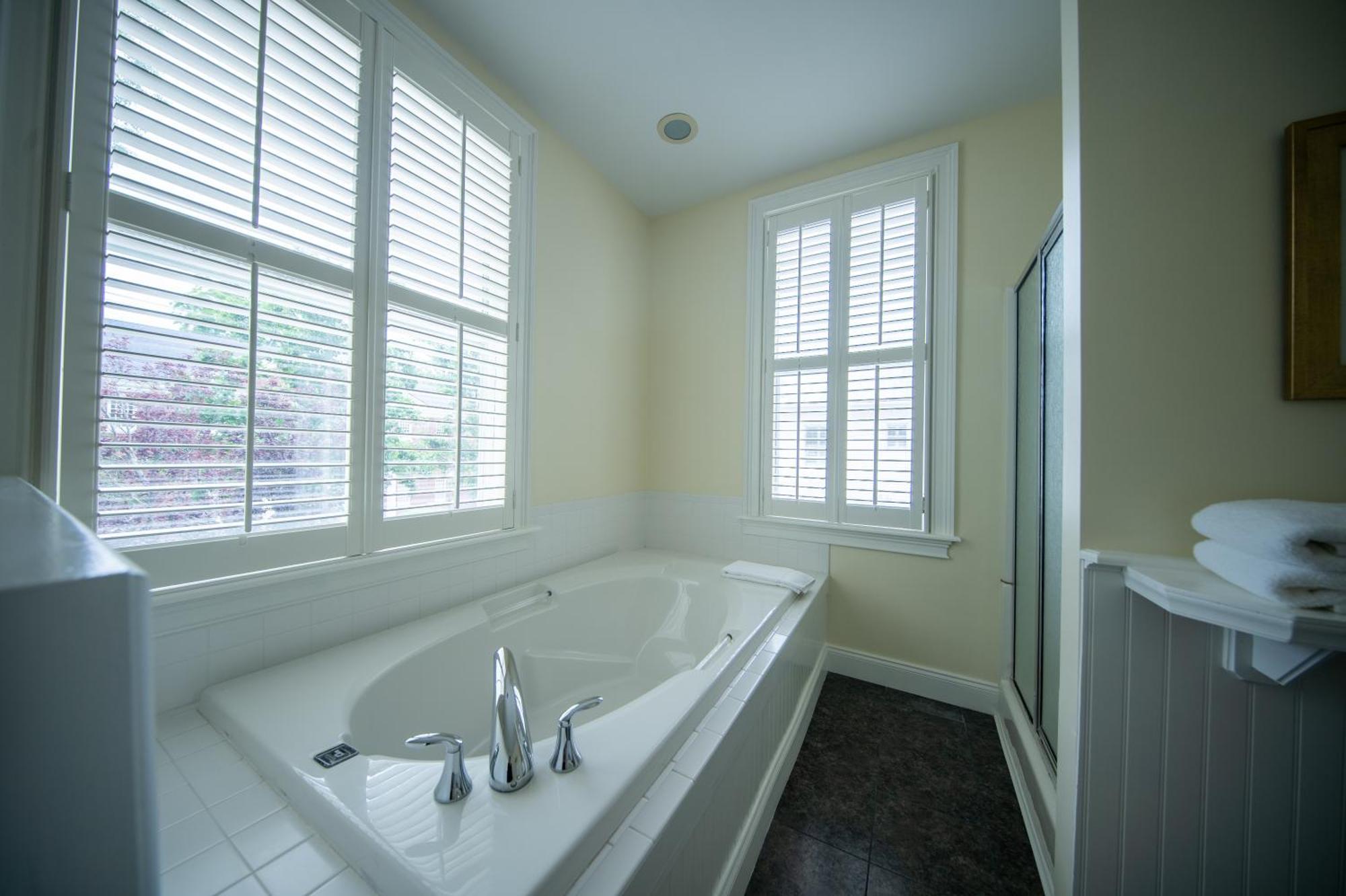 The Edenton Collection-The Granville Queen Inn Номер фото