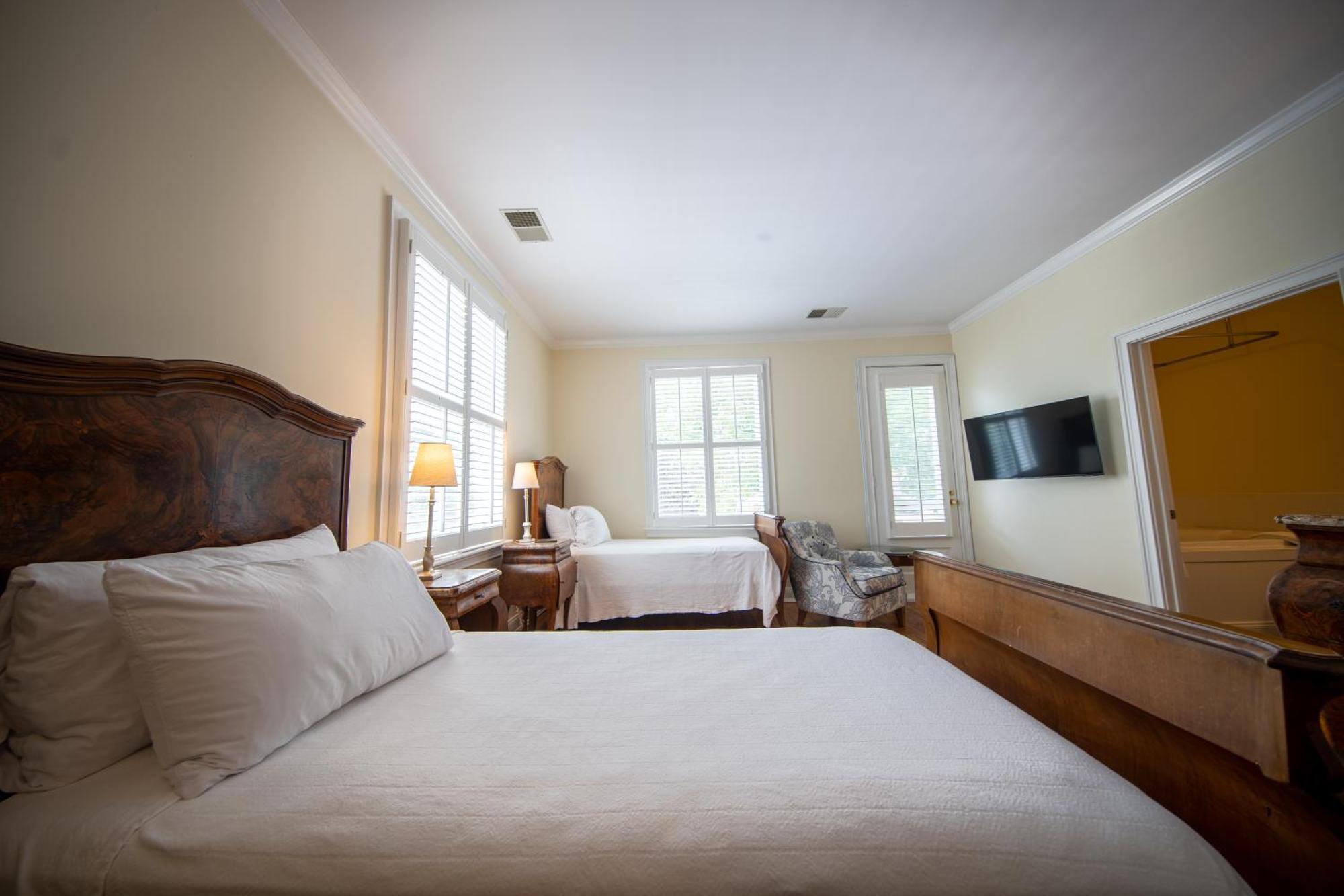 The Edenton Collection-The Granville Queen Inn Номер фото